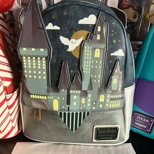 Hogwarts loungefly mini backpack